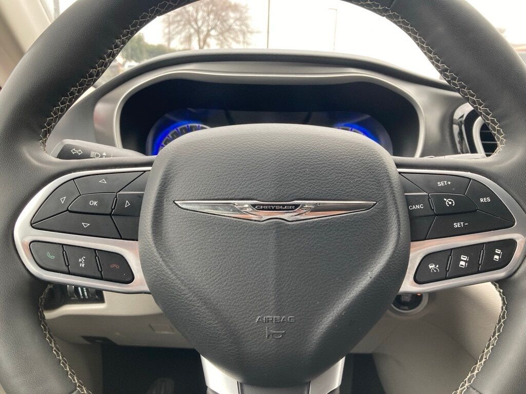 2023 Chrysler Pacifica Touring L San Antonio TX