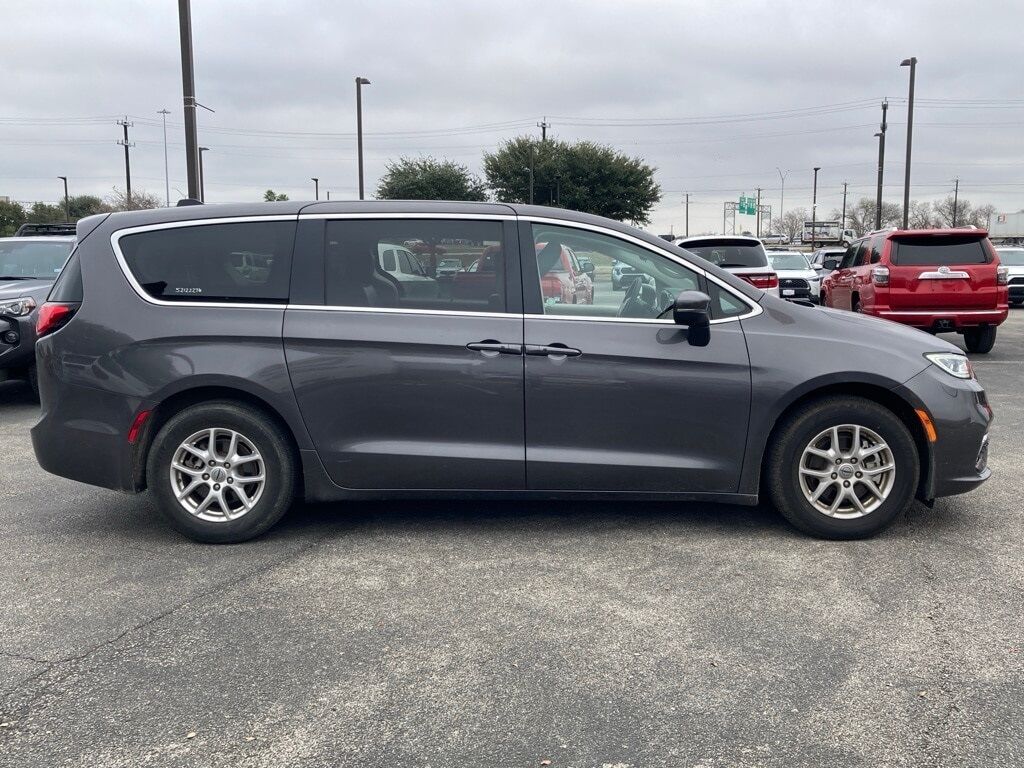 2023 Chrysler Pacifica Touring L San Antonio TX