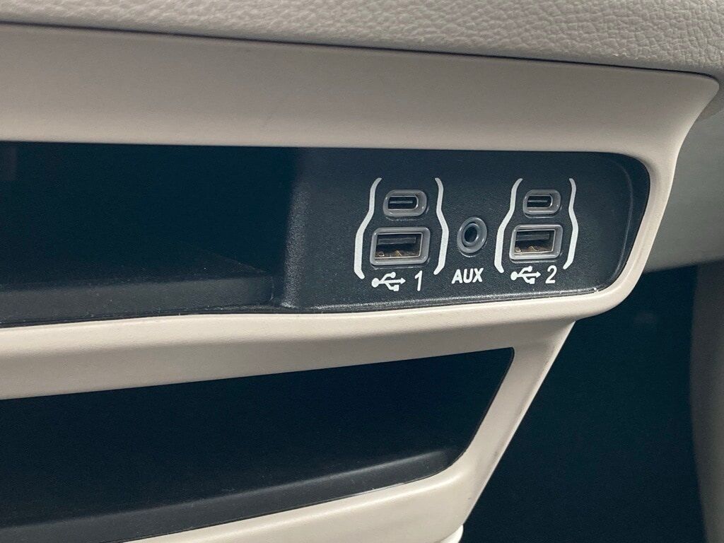 2023 Chrysler Pacifica Touring L San Antonio TX