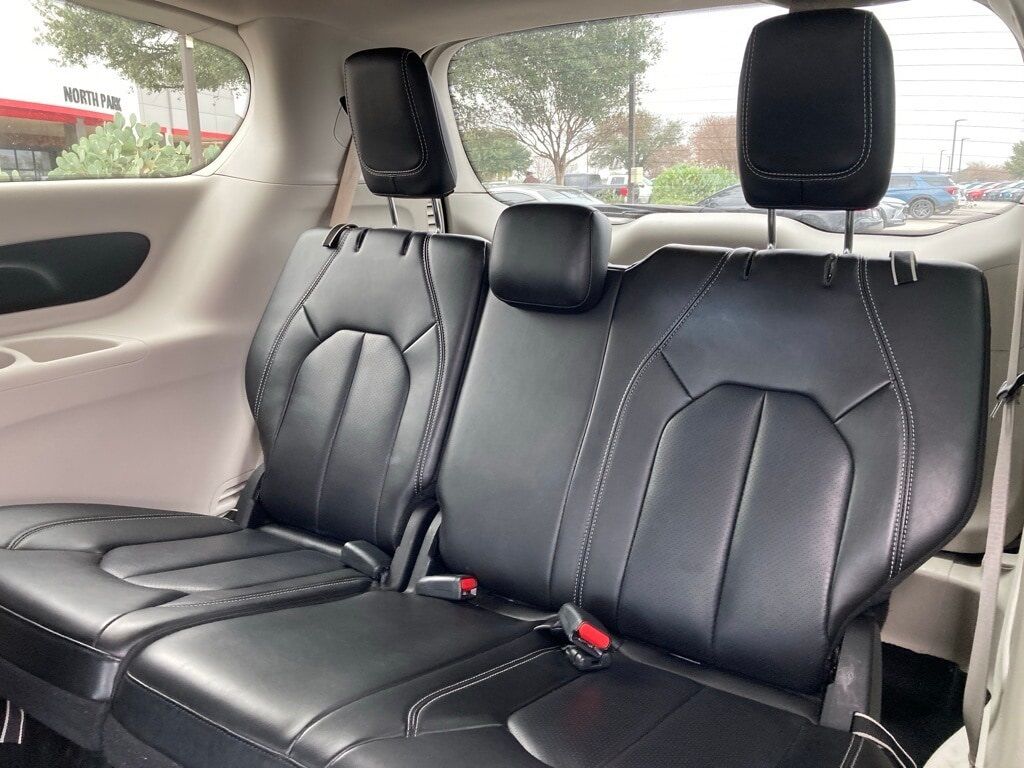 2023 Chrysler Pacifica Touring L San Antonio TX