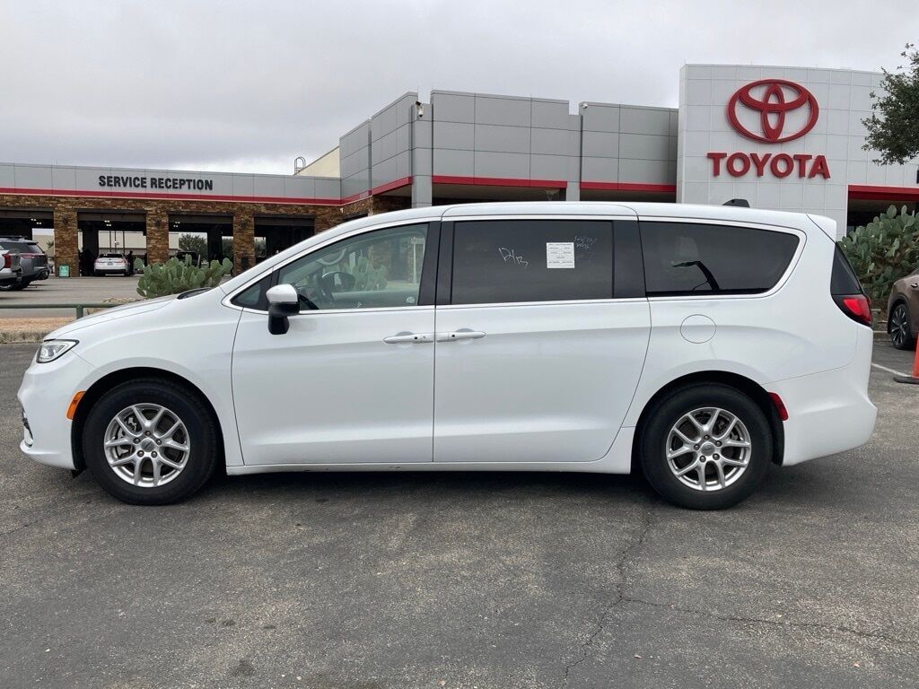 2023 Chrysler Pacifica Touring L San Antonio TX