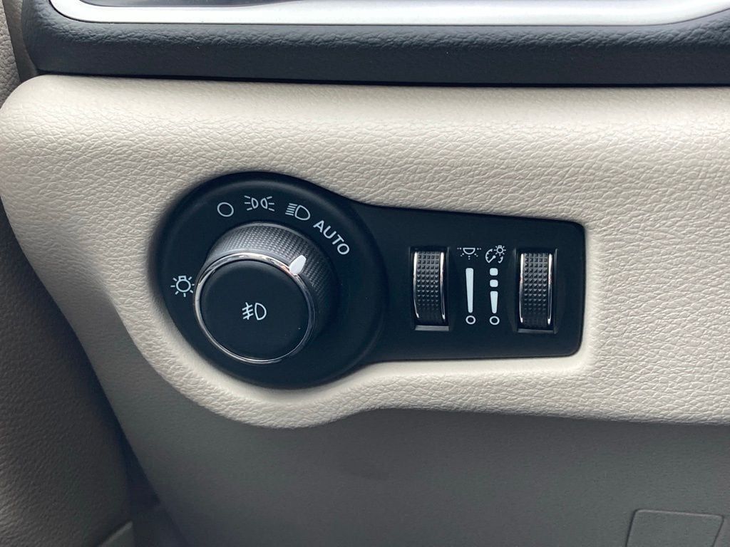 2023 Chrysler Pacifica Touring L San Antonio TX