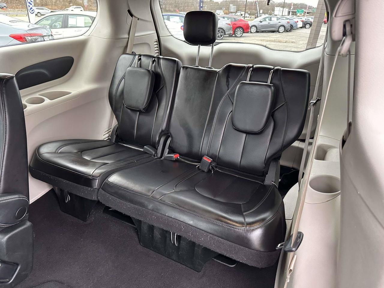 2023 Chrysler Pacifica Touring L San Clemente CA