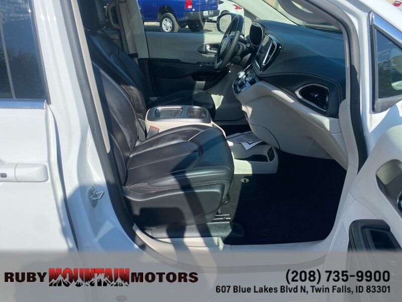 2023 Chrysler Pacifica Touring L Twin Falls ID