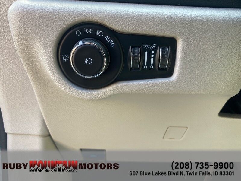 2023 Chrysler Pacifica Touring L Twin Falls ID