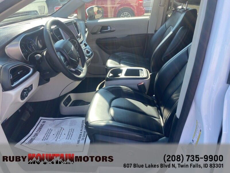2023 Chrysler Pacifica Touring L Twin Falls ID