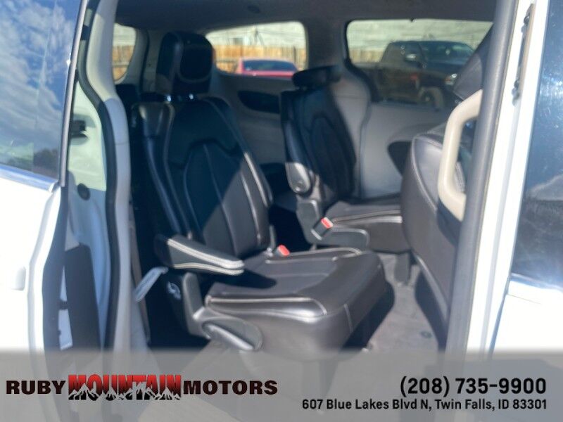 2023 Chrysler Pacifica Touring L Twin Falls ID