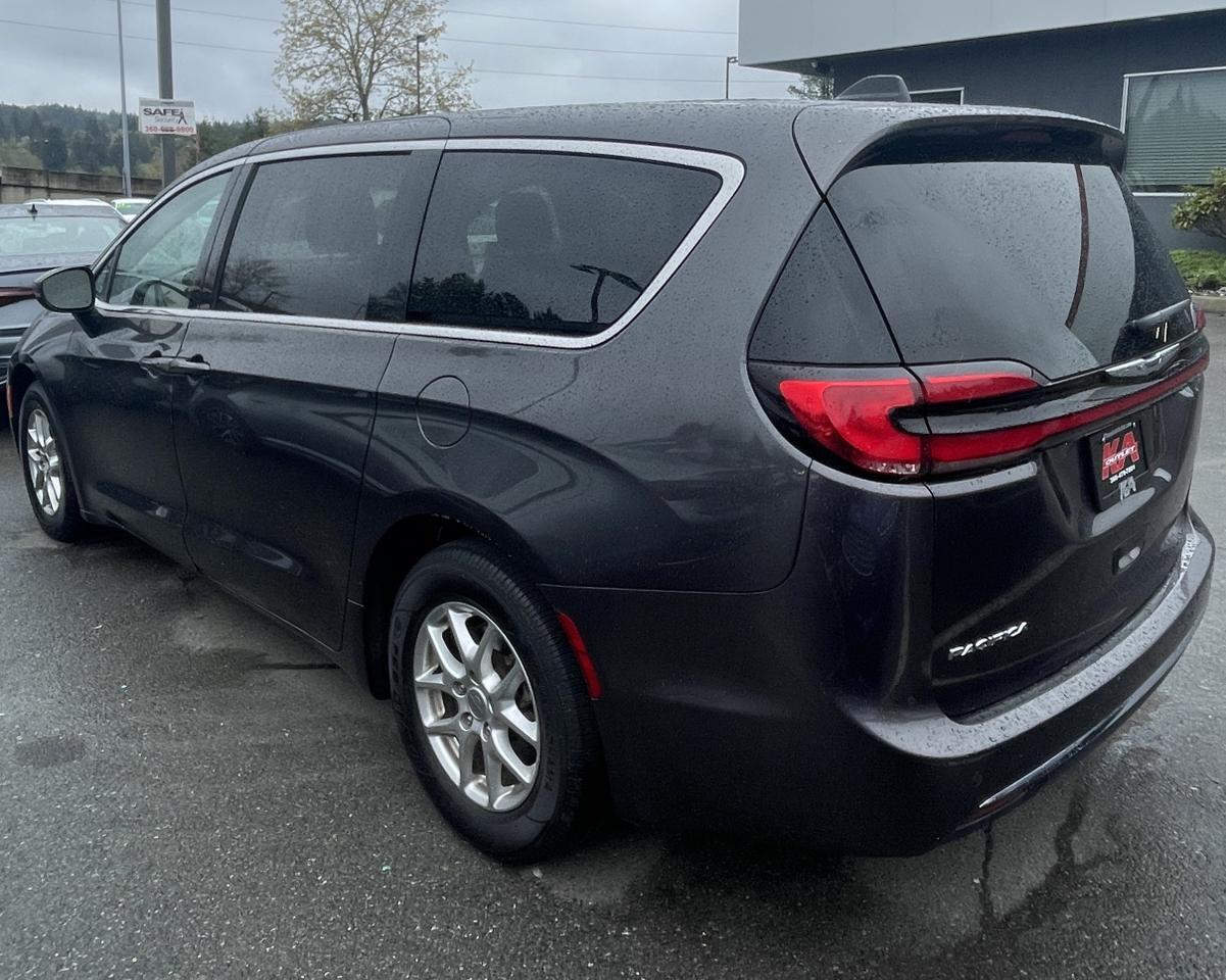 2023 Chrysler Pacifica Touring L Van 4D Port Orchard WA