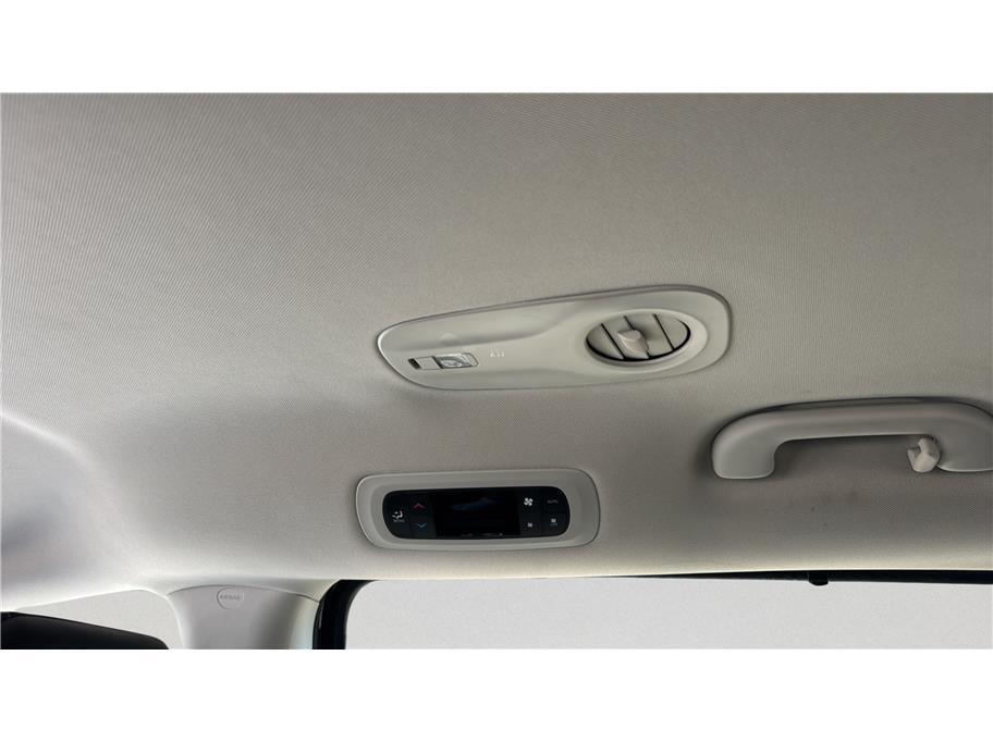 2023 Chrysler Pacifica Touring L Van 4D Folsom CA