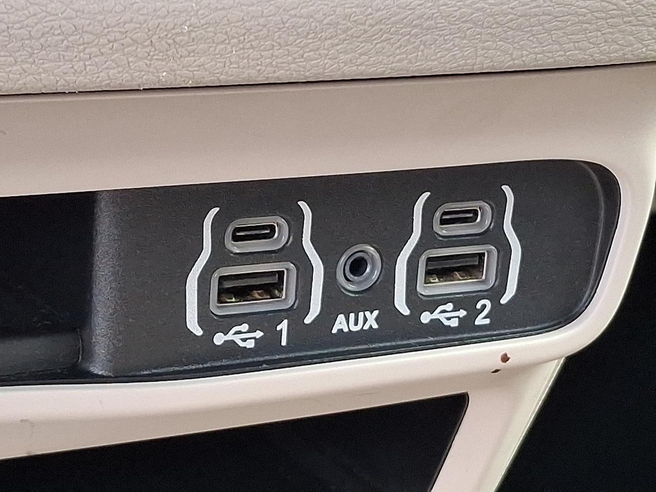 2023 Chrysler Pacifica Touring L Vineland NJ