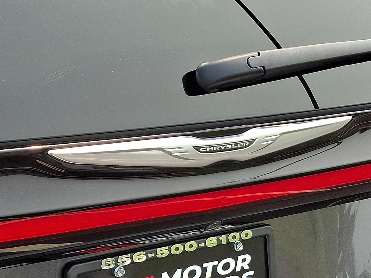 2023 Chrysler Pacifica Touring L Vineland NJ