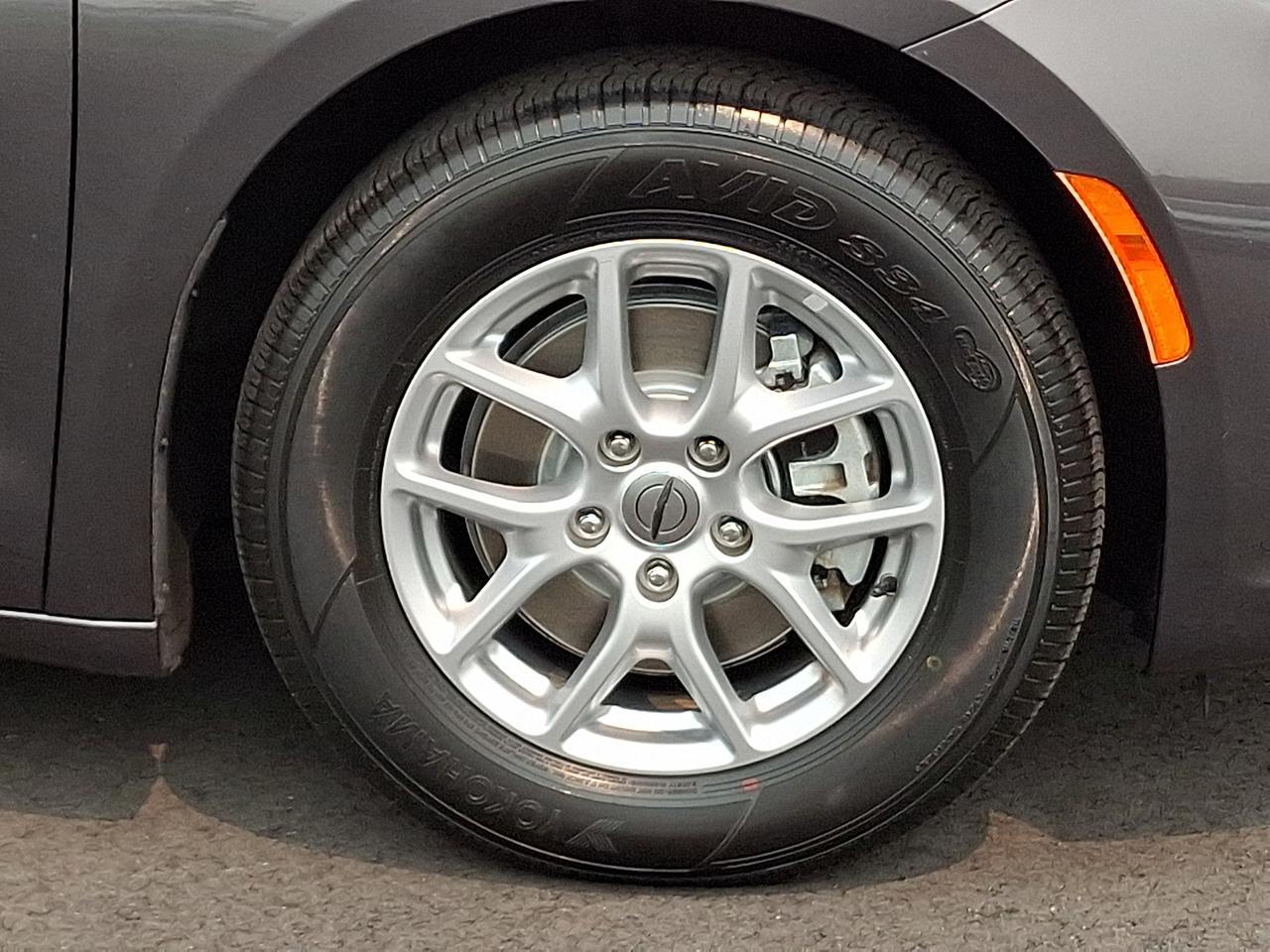 2023 Chrysler Pacifica Touring L Vineland NJ
