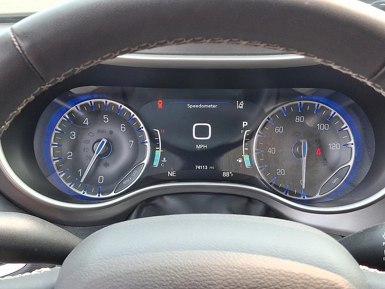 2023 Chrysler Pacifica Touring L Vineland NJ