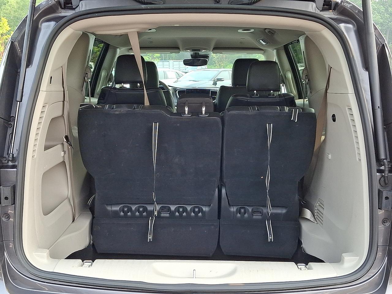 2023 Chrysler Pacifica Touring L Vineland NJ