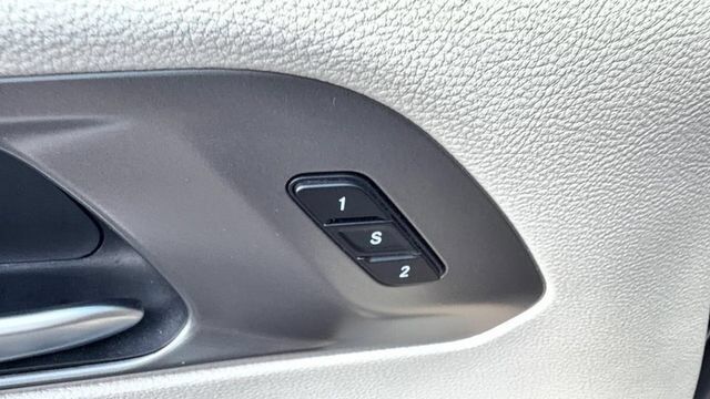 2023 Chrysler Pacifica Touring L Farmington MO