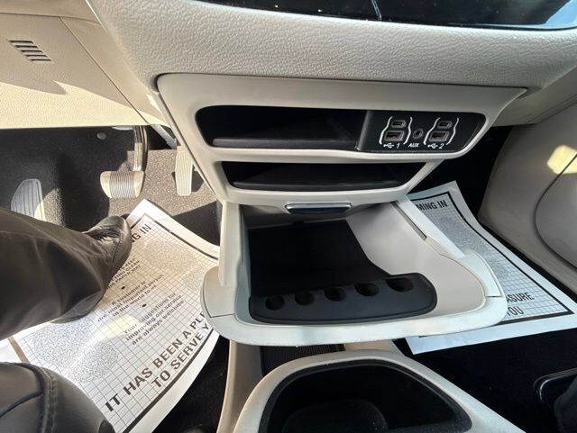 2023 Chrysler Pacifica Touring L Farmington MO