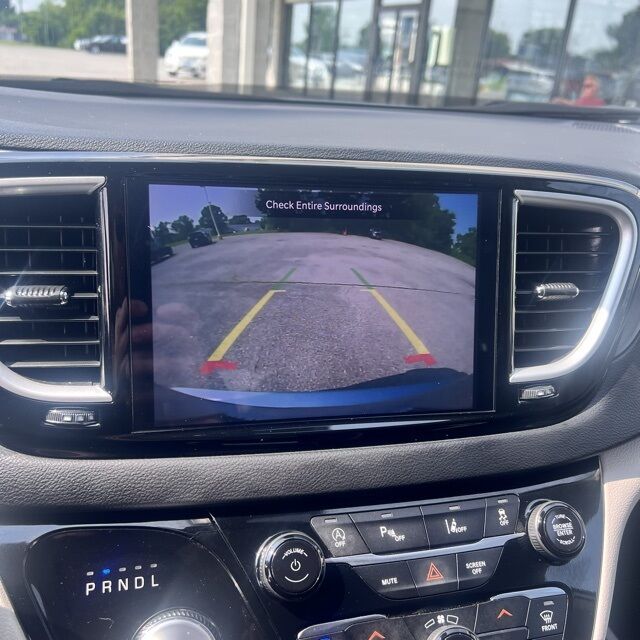 2023 Chrysler Pacifica Touring L Herrin IL