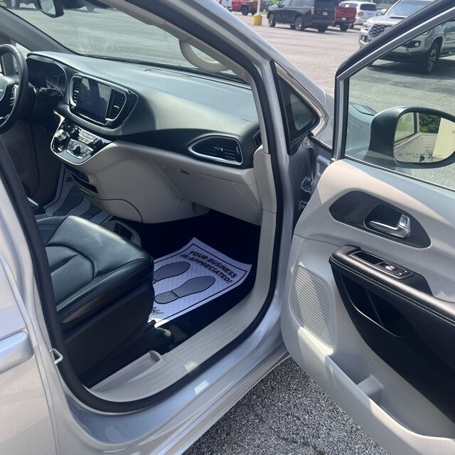 2023 Chrysler Pacifica Touring L Herrin IL