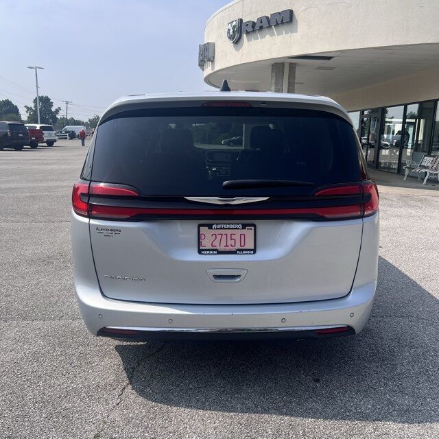 2023 Chrysler Pacifica Touring L Herrin IL