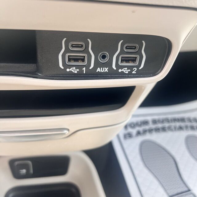 2023 Chrysler Pacifica Touring L Herrin IL
