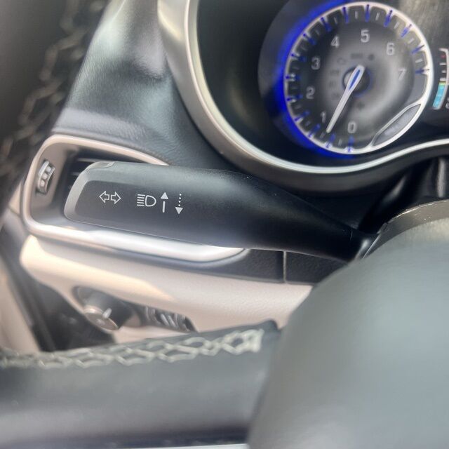2023 Chrysler Pacifica Touring L Herrin IL