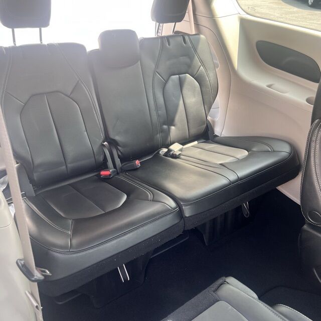 2023 Chrysler Pacifica Touring L Herrin IL
