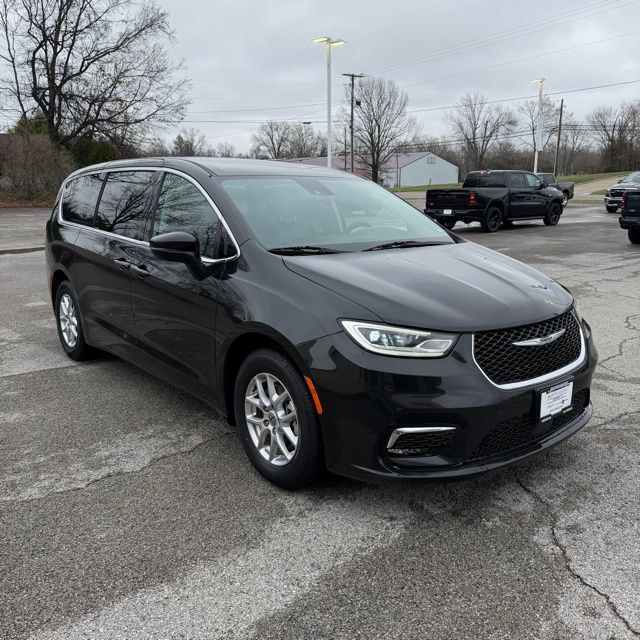 2023 Chrysler Pacifica Touring L Herrin IL
