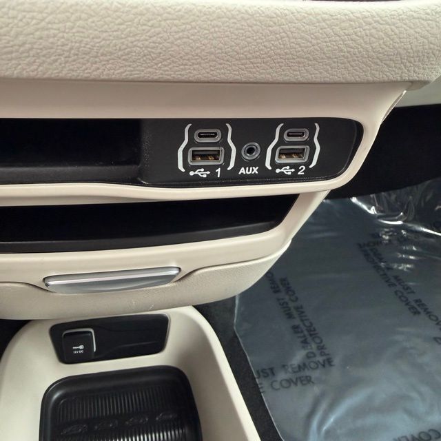 2023 Chrysler Pacifica Touring L Herrin IL