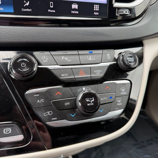 2023 Chrysler Pacifica Touring L Herrin IL