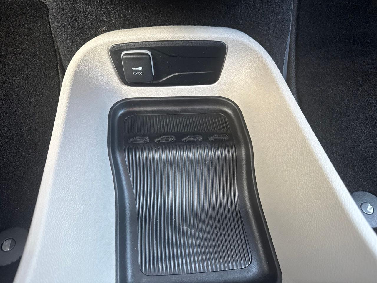 2023 Chrysler Pacifica Touring L West Burlington IA
