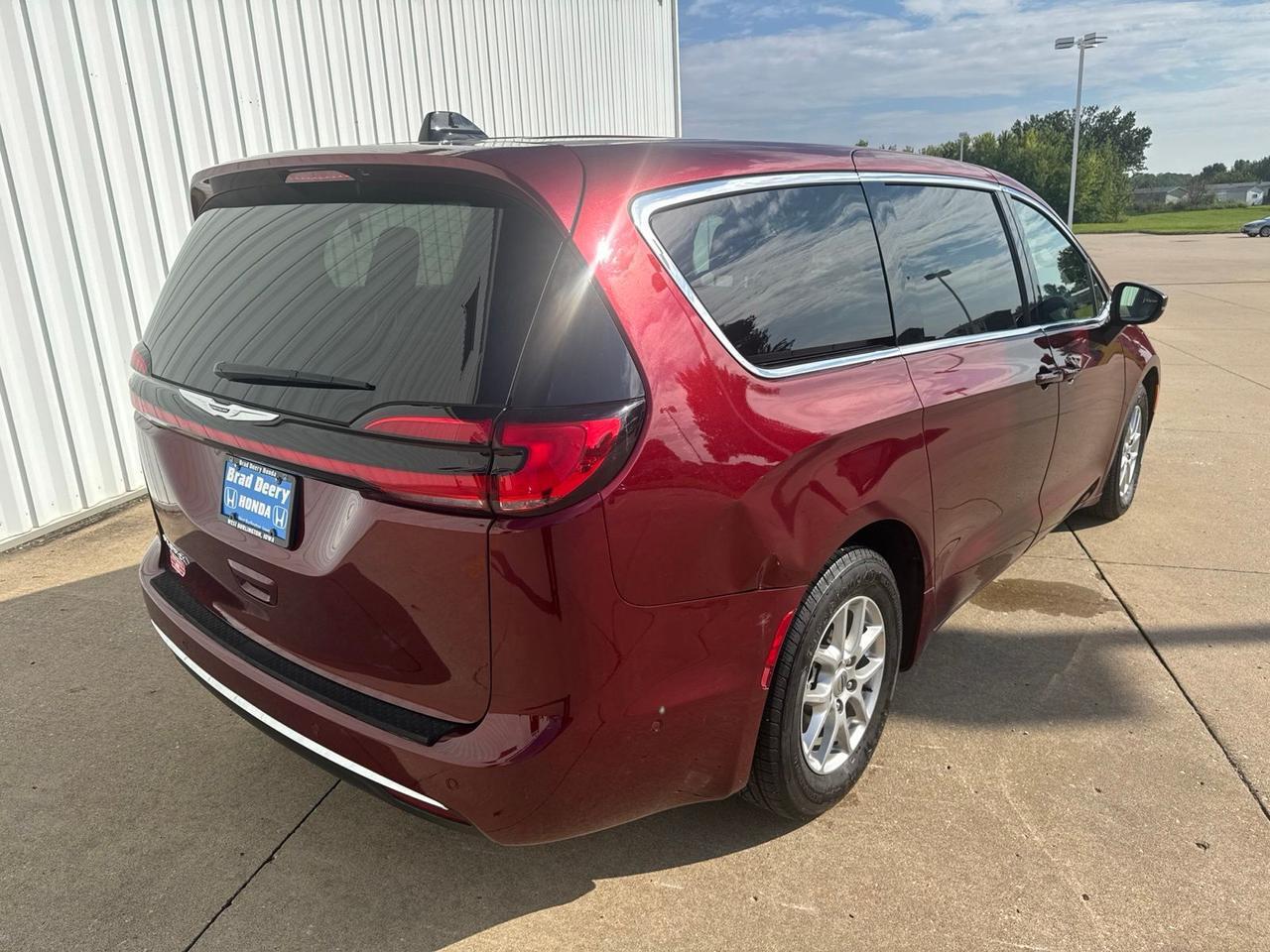 2023 Chrysler Pacifica Touring L West Burlington IA