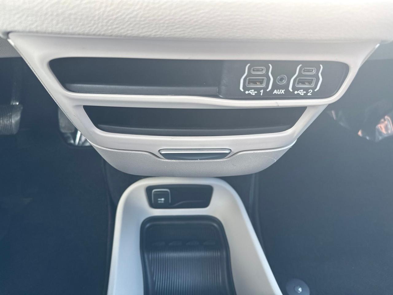 2023 Chrysler Pacifica Touring L West Burlington IA