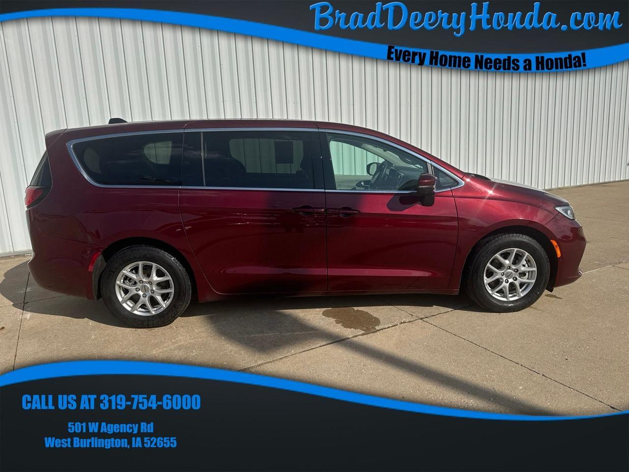2023 Chrysler Pacifica Touring L