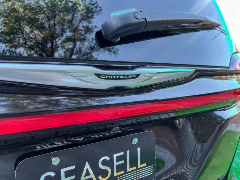 2023 Chrysler Pacifica Touring L Wilmington NC