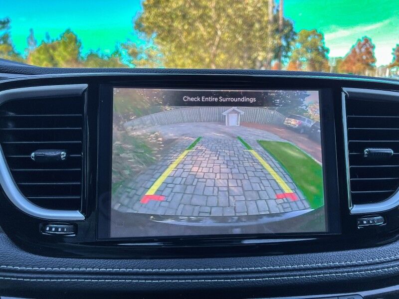 2023 Chrysler Pacifica Touring L Wilmington NC