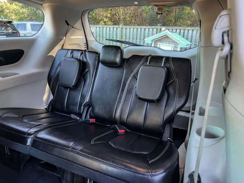 2023 Chrysler Pacifica Touring L Wilmington NC