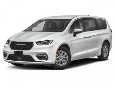 2023 Chrysler Pacifica Touring L Winder GA
