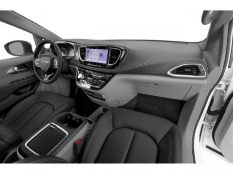 2023 Chrysler Pacifica Touring L Winder GA