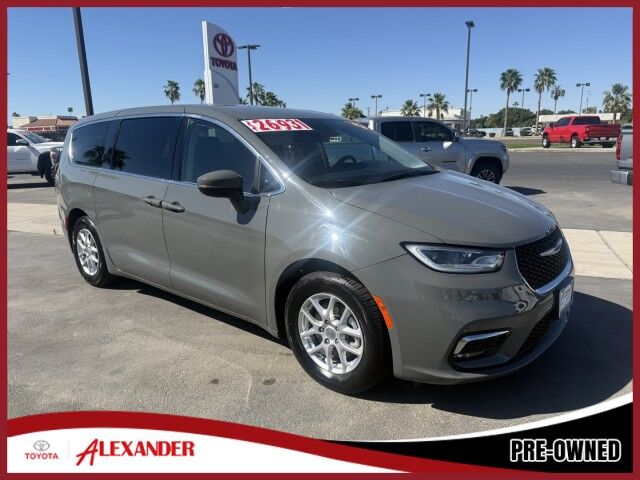 2023 Chrysler Pacifica Touring L