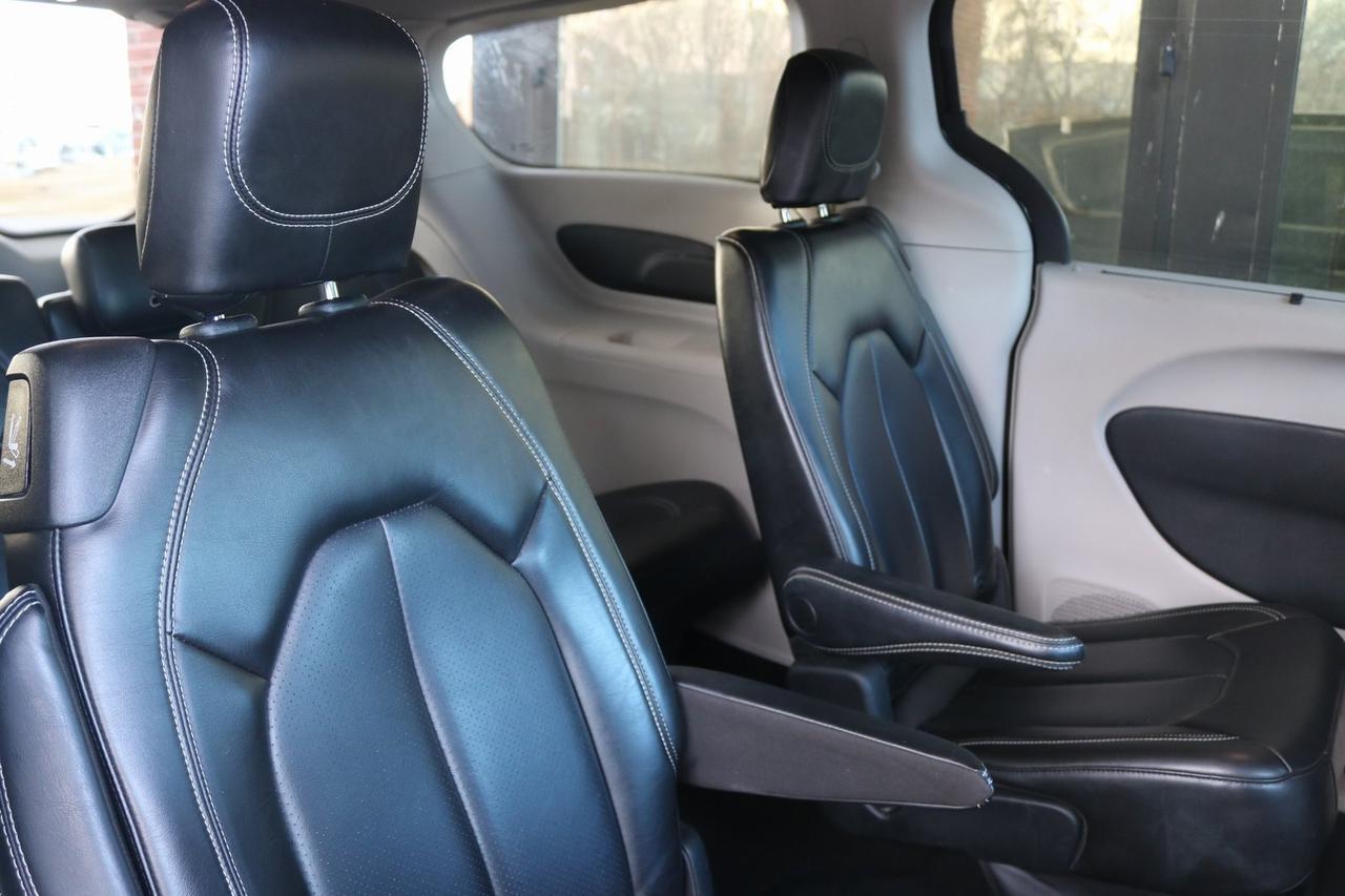 2023 Chrysler Pacifica Touring L Fredericksburg VA