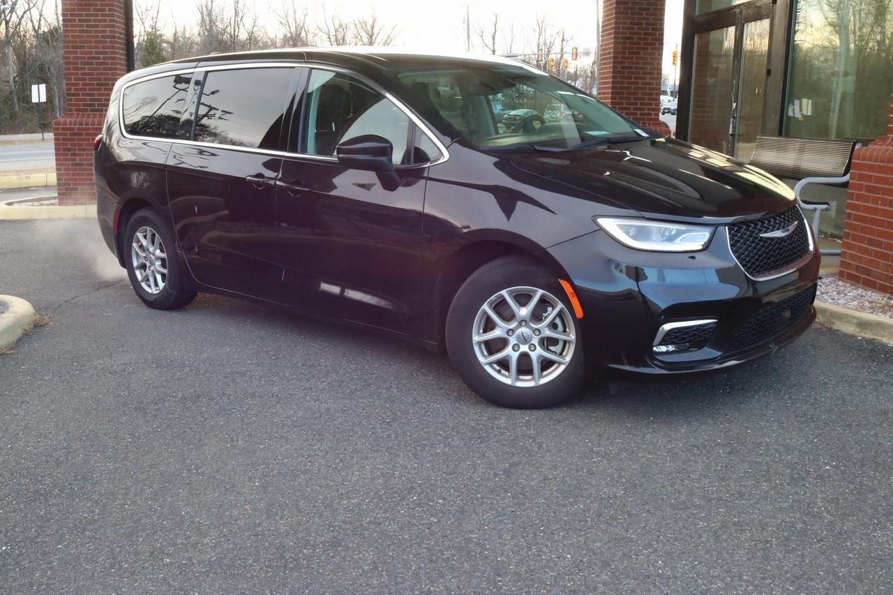 2023 Chrysler Pacifica