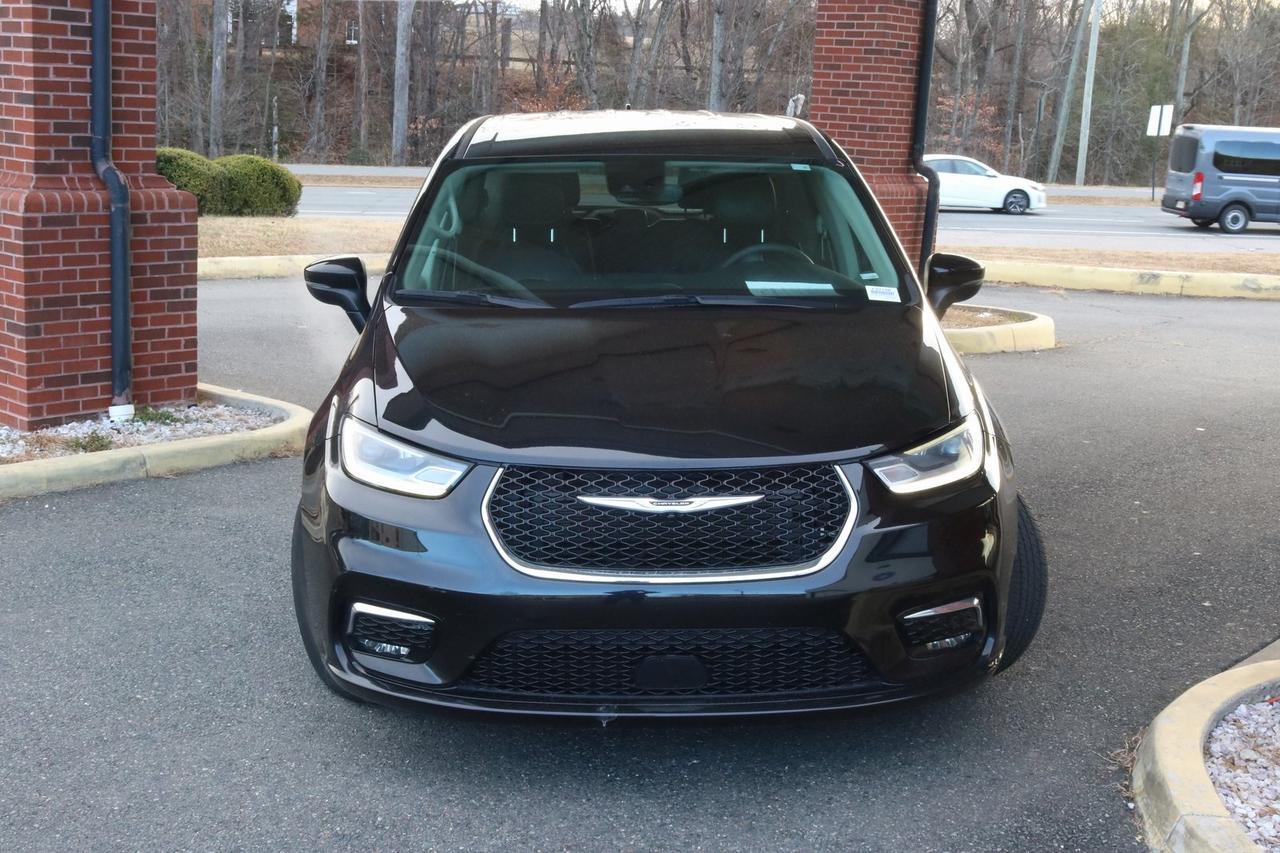 2023 Chrysler Pacifica Touring L Fredericksburg VA