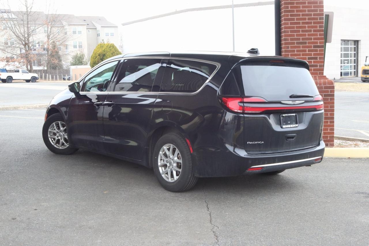 2023 Chrysler Pacifica Touring L Fredericksburg VA