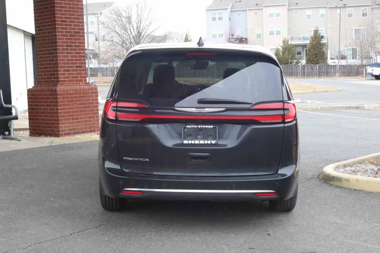 2023 Chrysler Pacifica Touring L Fredericksburg VA