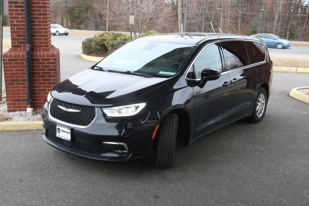 2023 Chrysler Pacifica Touring L Fredericksburg VA