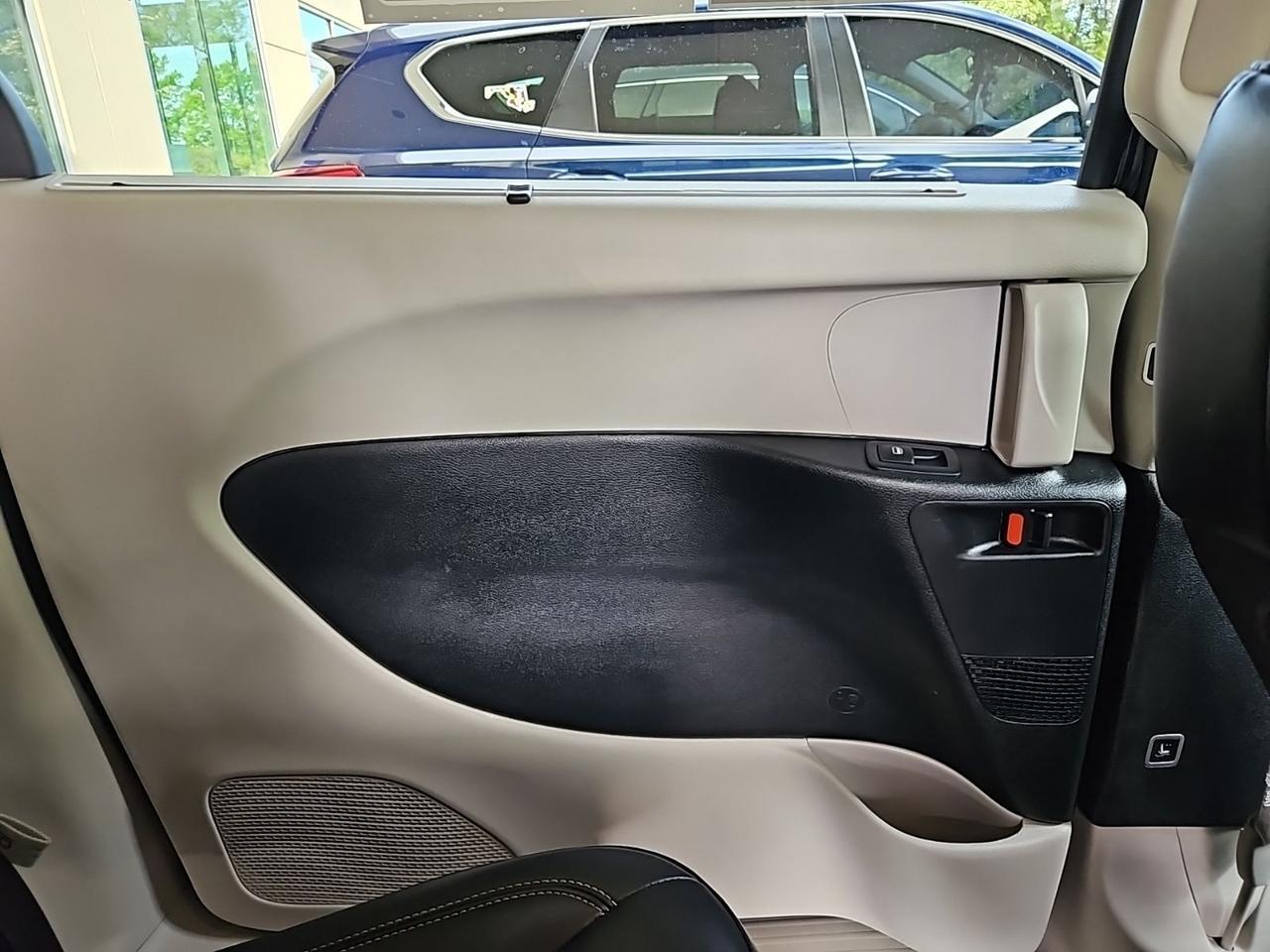 2023 Chrysler Pacifica Touring L Waldorf MD