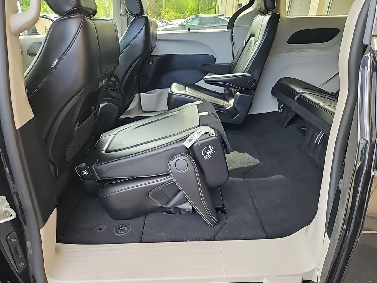 2023 Chrysler Pacifica Touring L Waldorf MD