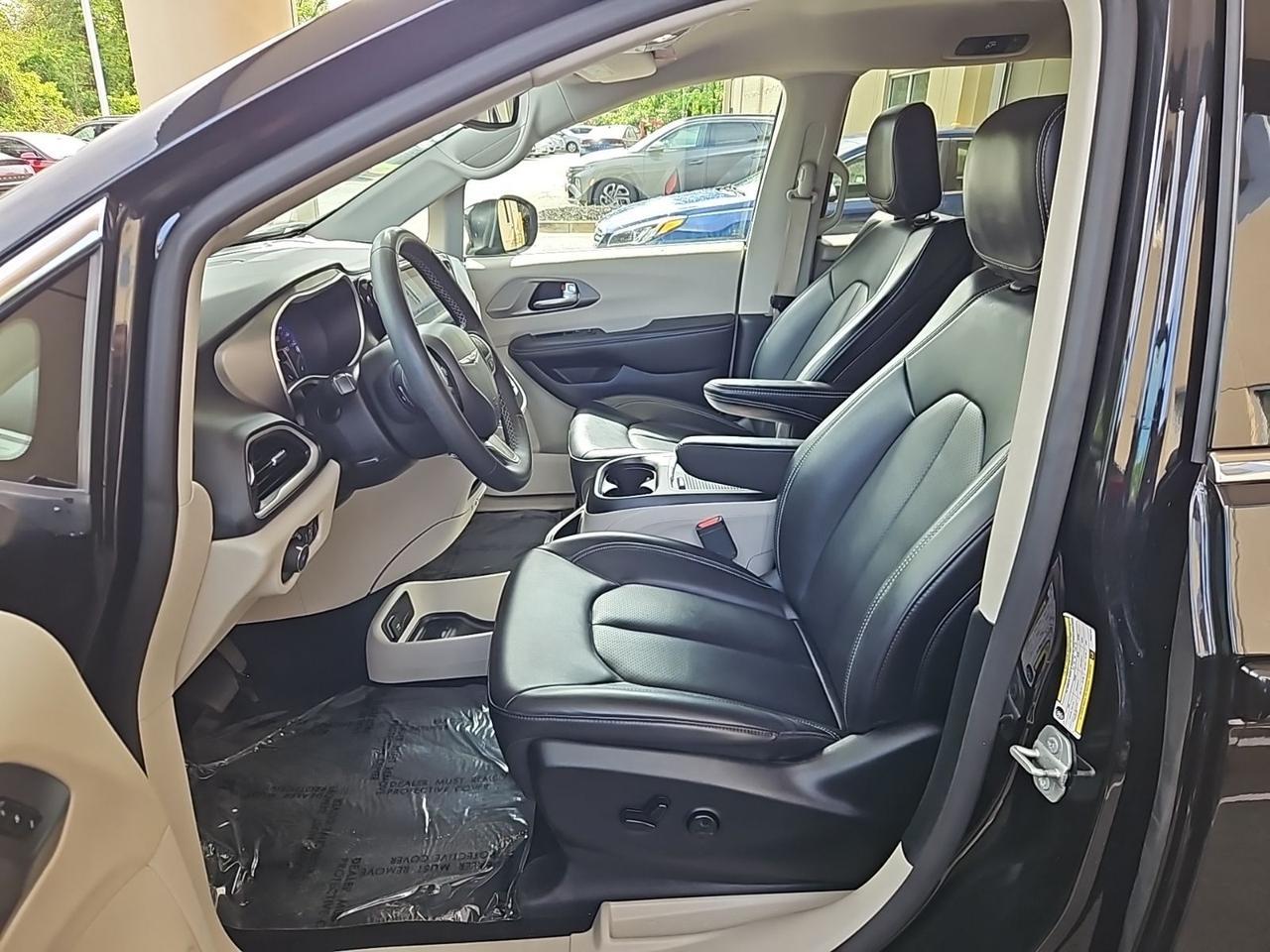 2023 Chrysler Pacifica Touring L Waldorf MD