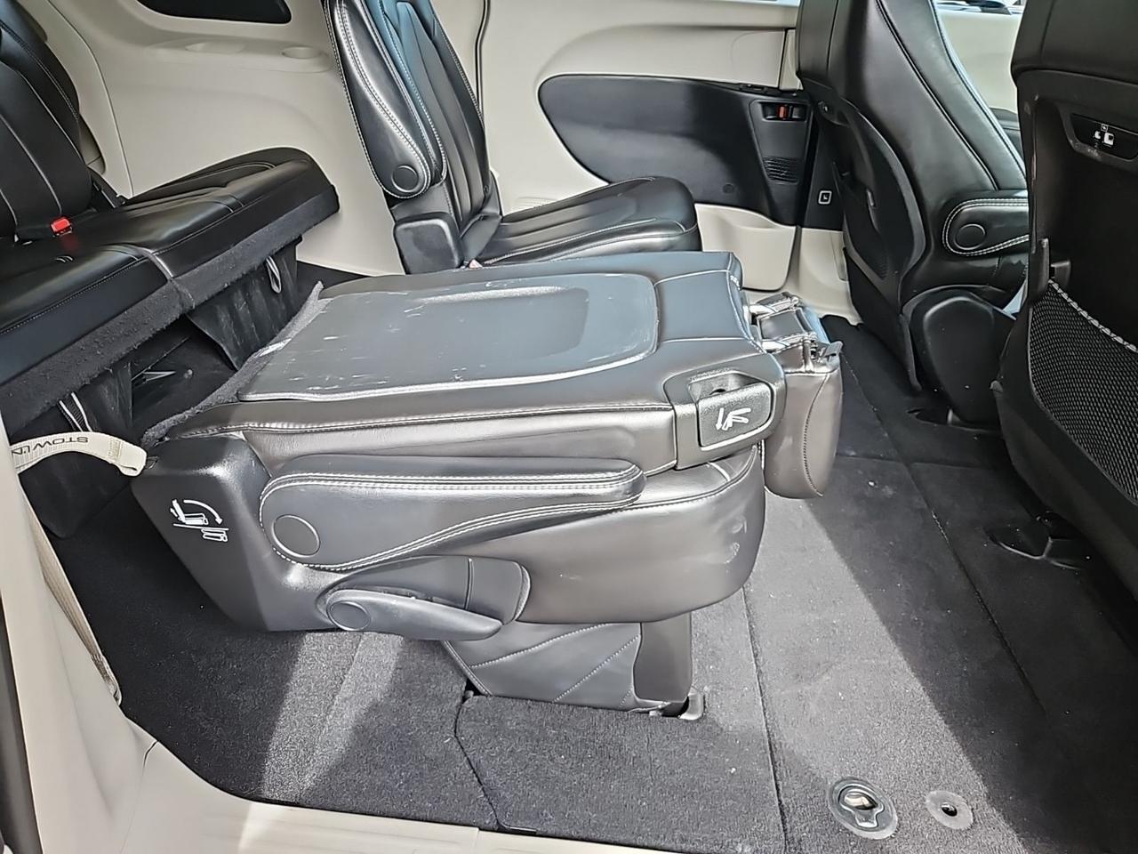 2023 Chrysler Pacifica Touring L Waldorf MD