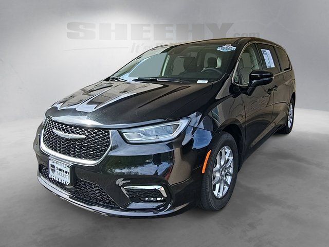 2023 Chrysler Pacifica Touring L Waldorf MD